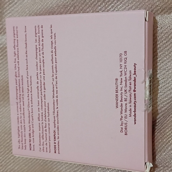 WANDER BEAUTY WANDERESS GLOW Highlighter in After Hours - Picture 7 of 8